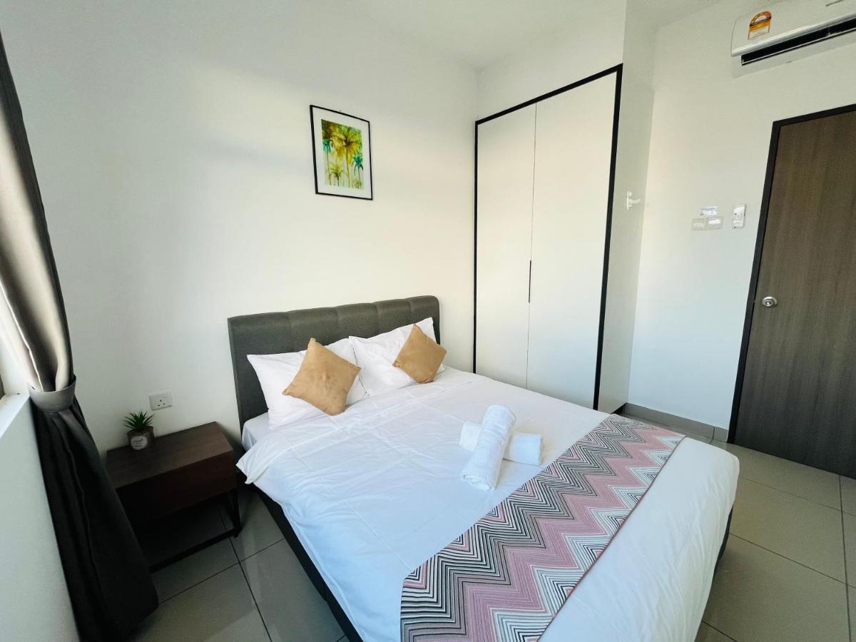 Glex Desaru Utama, Johor Villa Luaran gambar