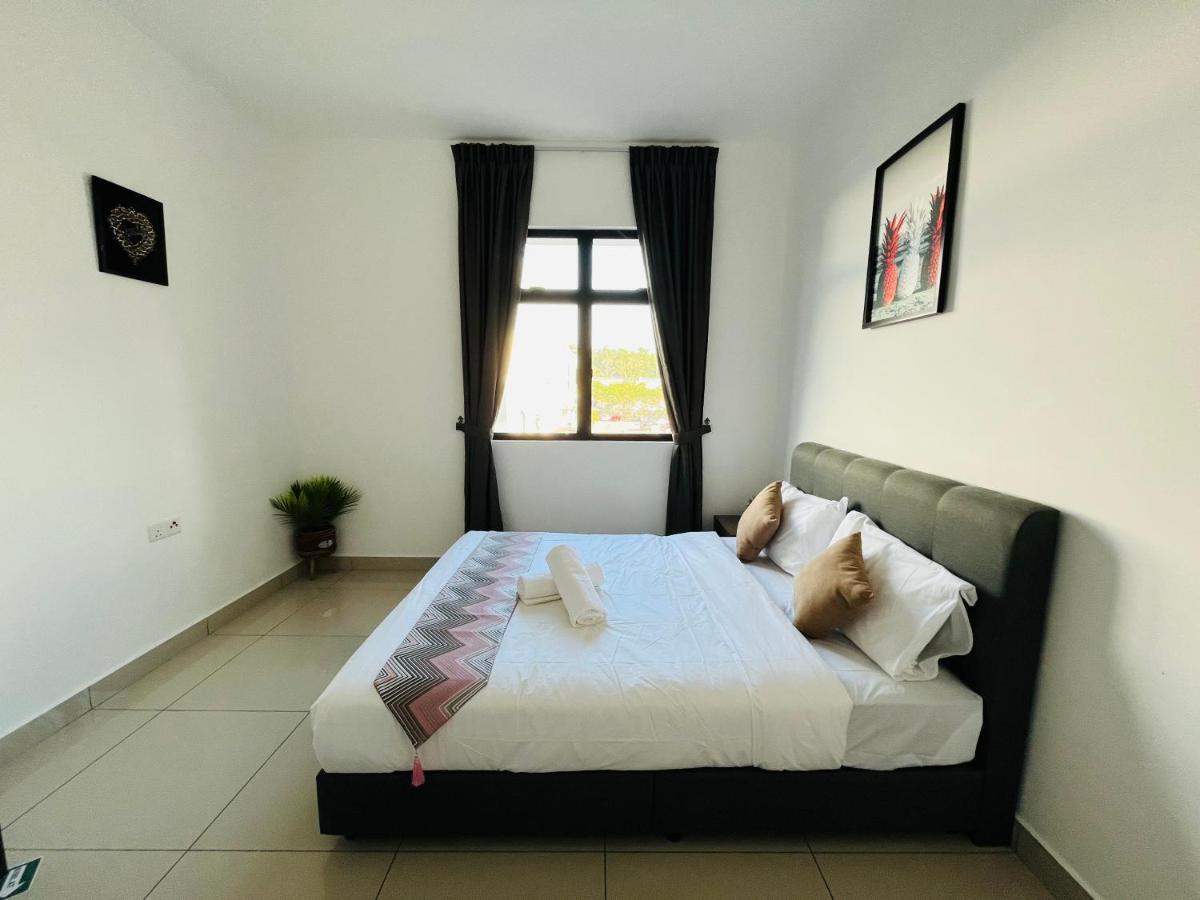 Glex Desaru Utama, Johor Villa Luaran gambar