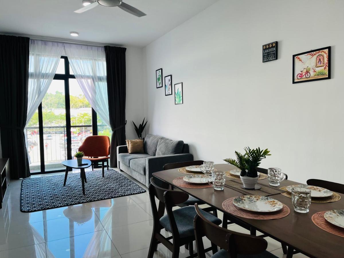 Glex Desaru Utama, Johor Villa Luaran gambar