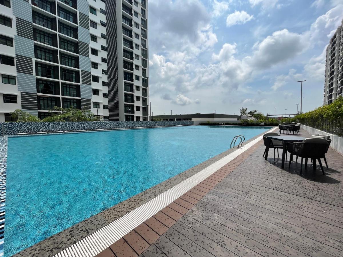 Glex Desaru Utama, Johor Villa Luaran gambar