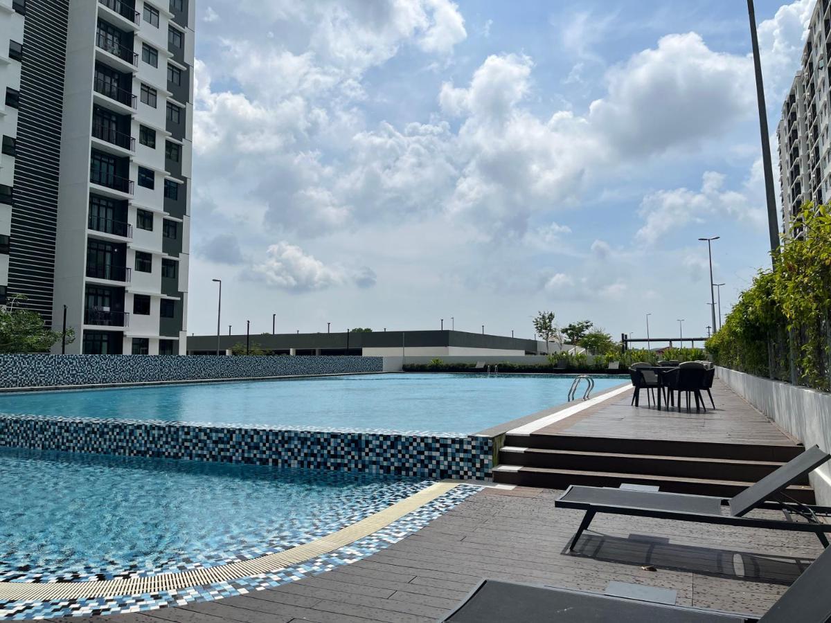 Glex Desaru Utama, Johor Villa Luaran gambar